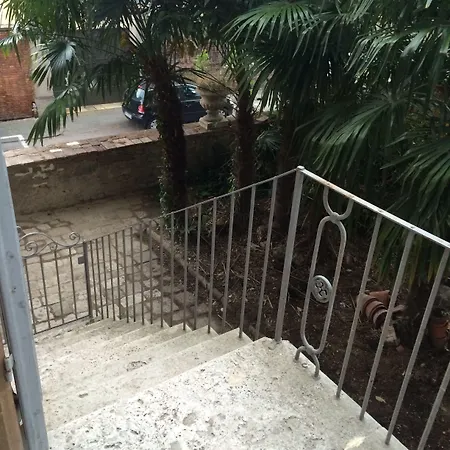 Bed and Breakfast Relais La Corte Dei Cavalieri 4*