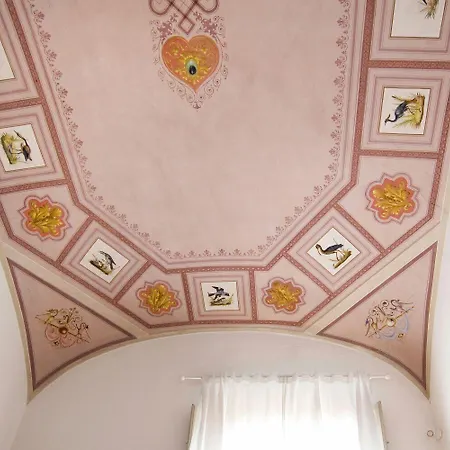 Relais La Corte Dei Cavalieri 4*