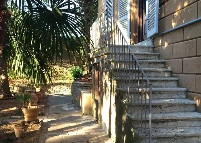 Relais La Corte Dei Cavalieri B&B 4*